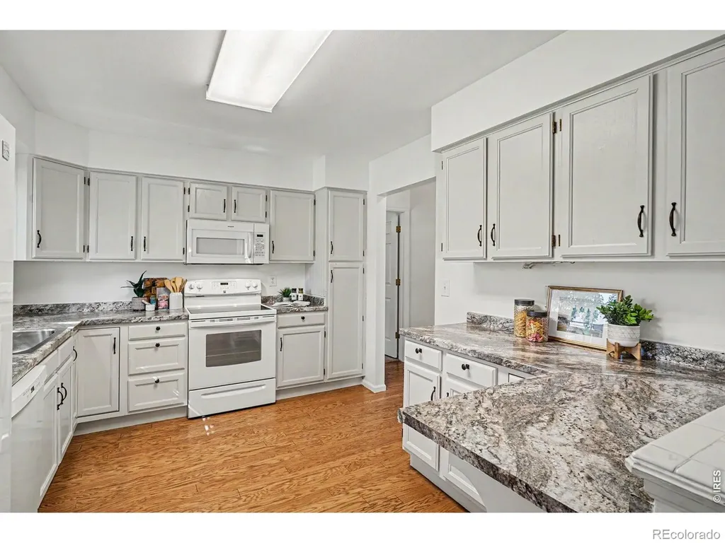 1435 Elmhurst Lane Longmont CO 80503