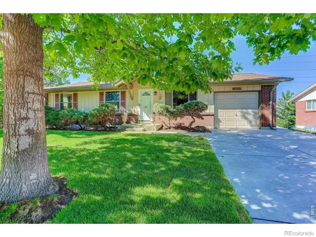 1431 S Magnolia Way Denver CO 80224