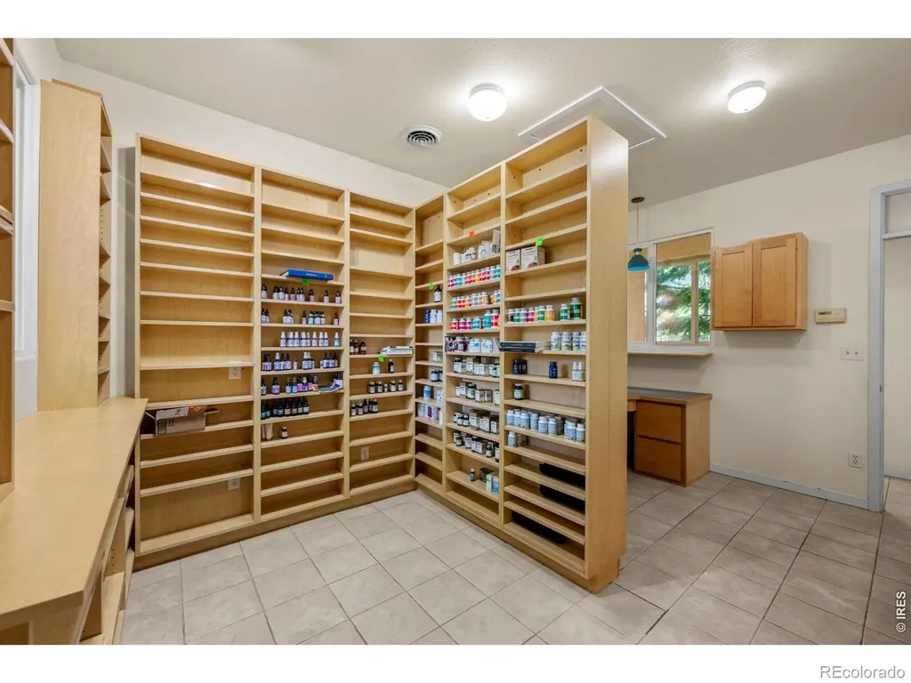 6644 Bird Cliff Way Niwot CO 80503