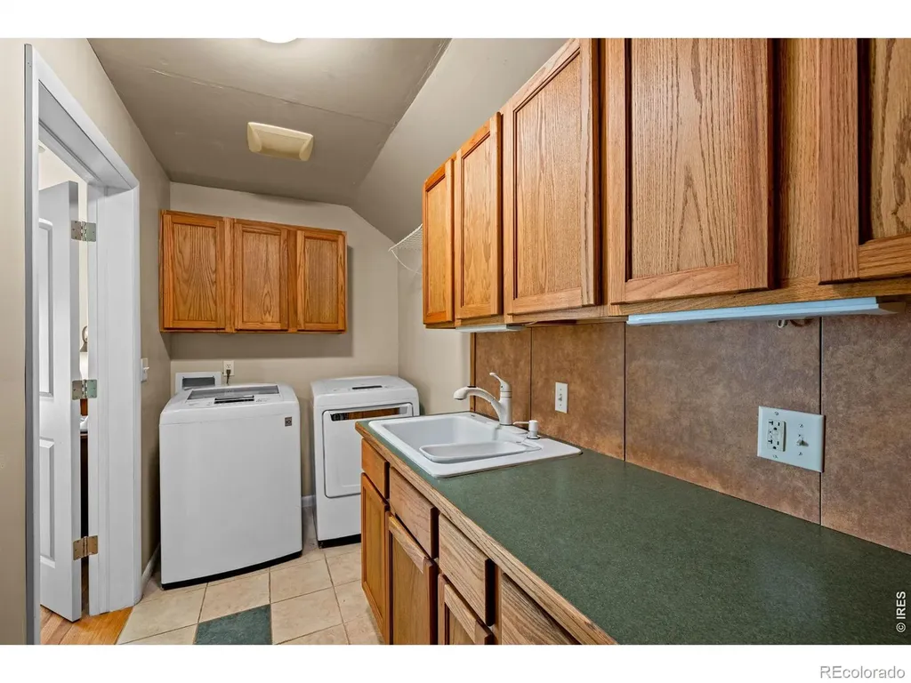 6644 Bird Cliff Way Niwot CO 80503
