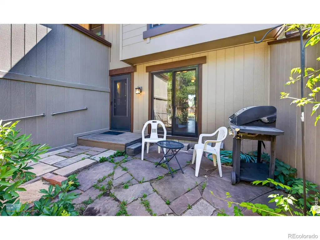4656 Greenbriar Court Boulder CO 80305