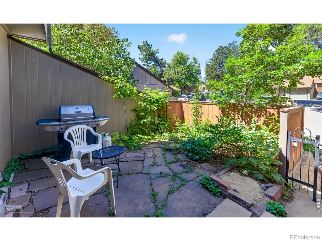 4656 Greenbriar Court Boulder CO 80305