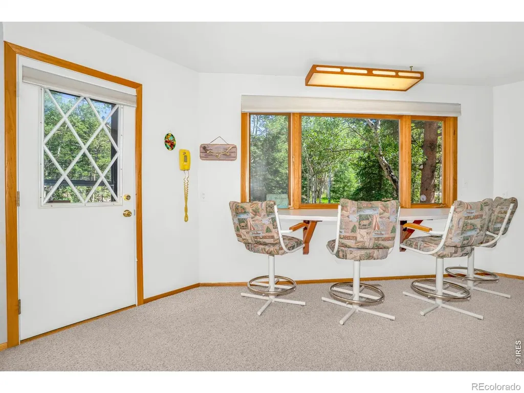 21692 S Saint Vrain Drive Lyons CO 80540