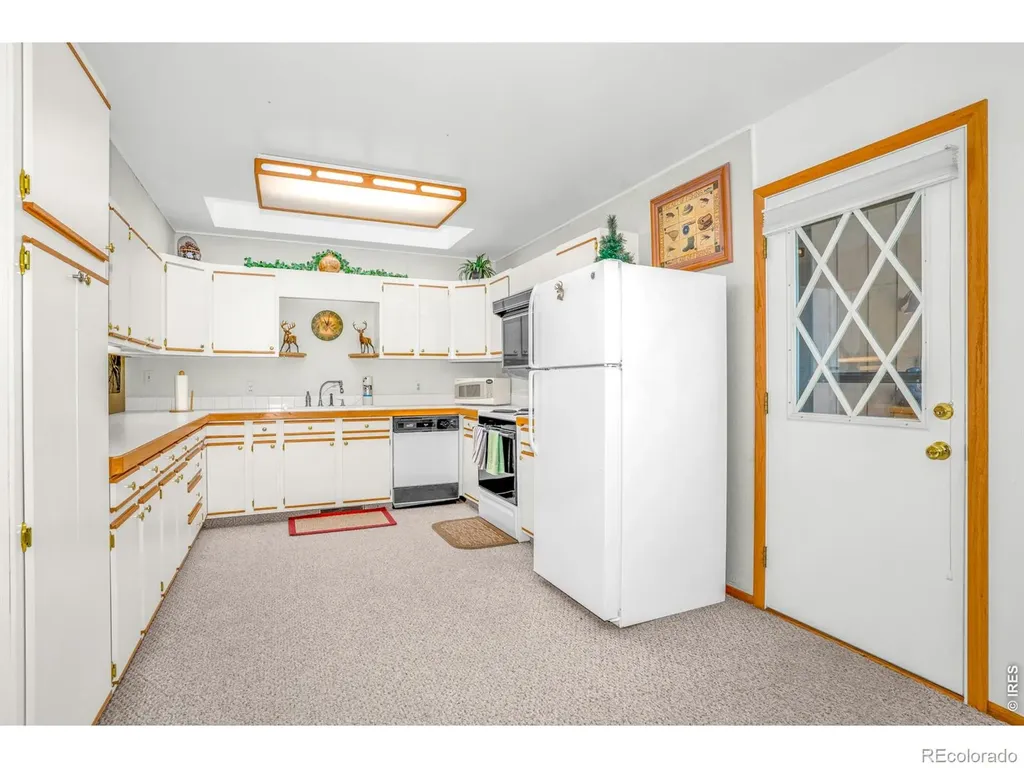 21692 S Saint Vrain Drive Lyons CO 80540