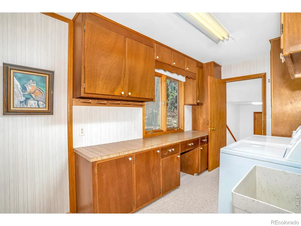 21692 S Saint Vrain Drive Lyons CO 80540