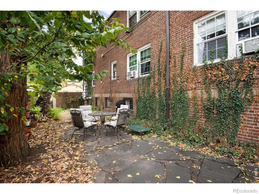 1446 N Gilpin Street Denver CO 80218