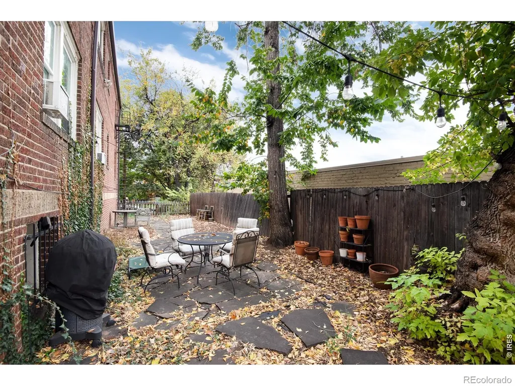 1446 N Gilpin Street Denver CO 80218