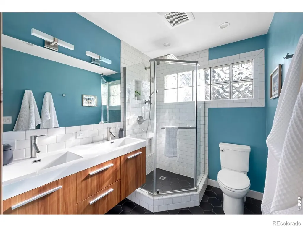 613 Martin Street Longmont CO 80501
