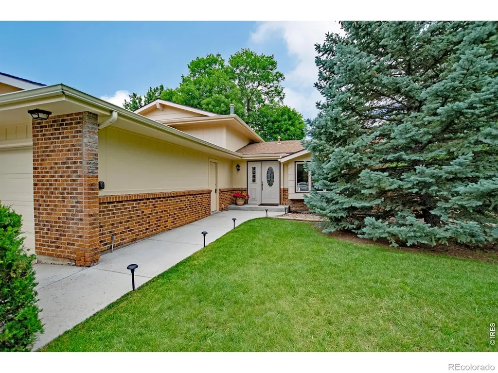 809 E Ridgecrest Road Fort Collins CO 80524
