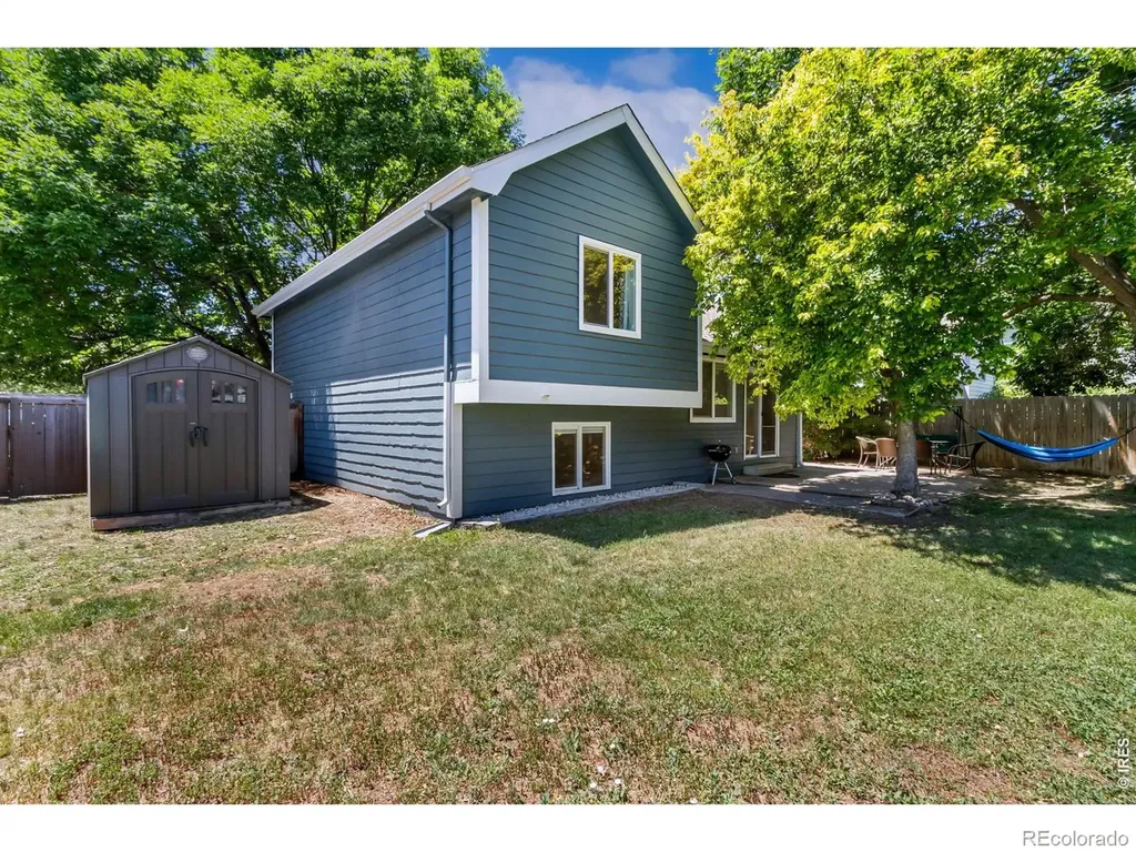 2018 Connecticut Court Fort Collins CO 80525