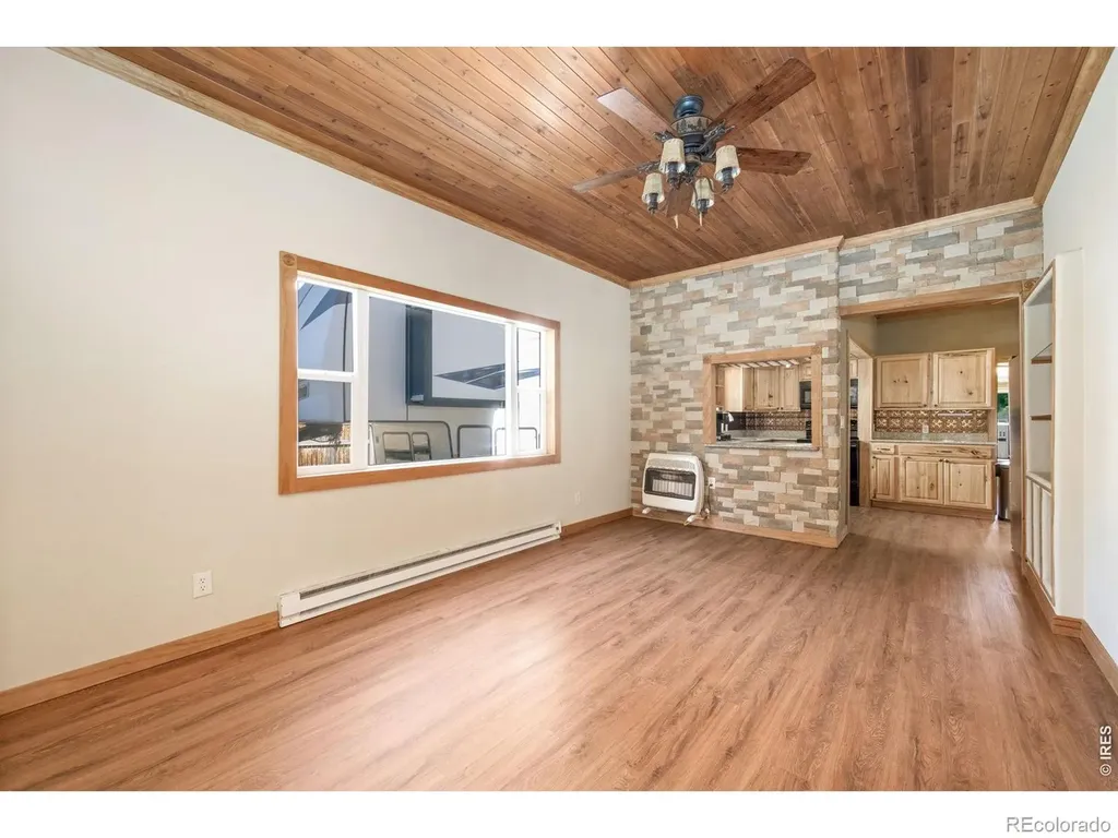 448 W 4th Street Loveland CO 80537
