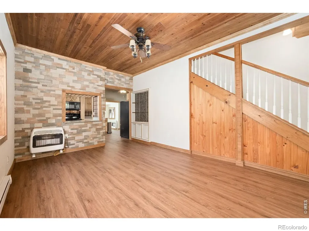 448 W 4th Street Loveland CO 80537