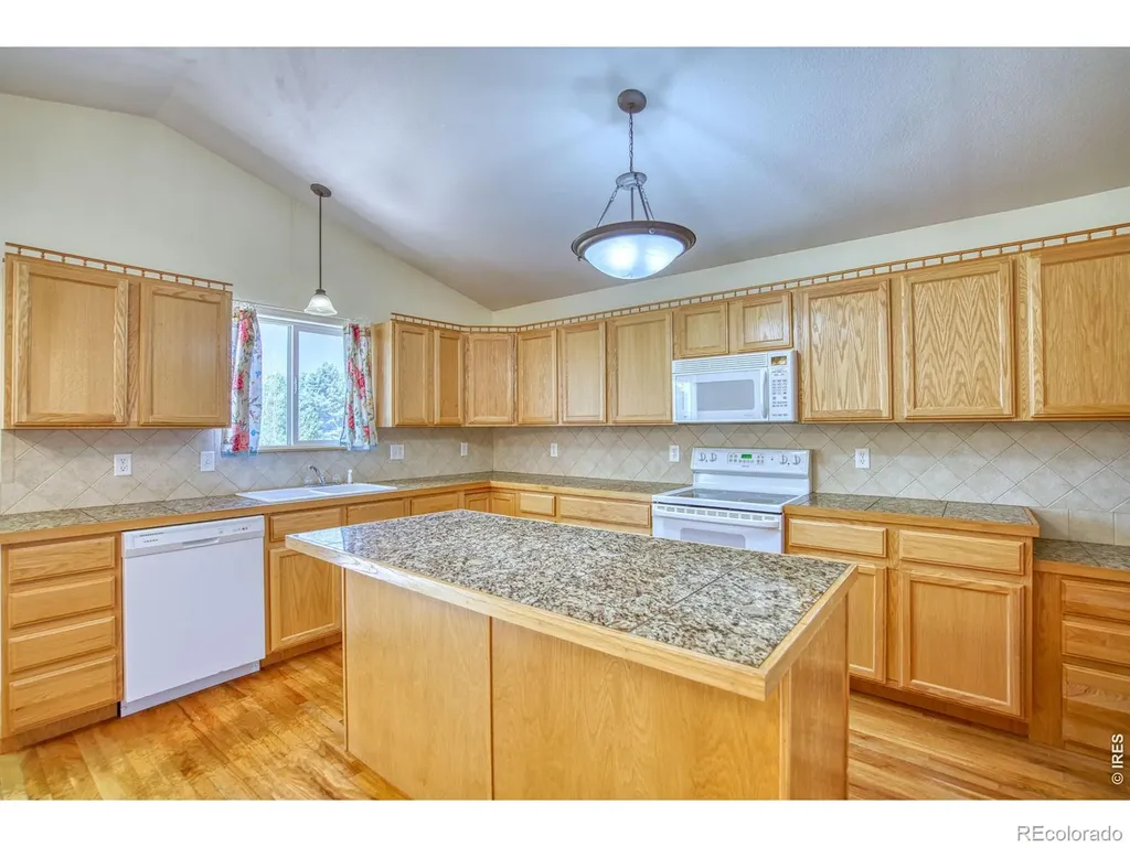 1384 Saginaw Pointe Drive Windsor CO 80550