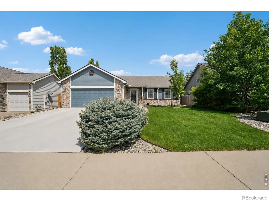317 Boulder Lane Johnstown CO 80534