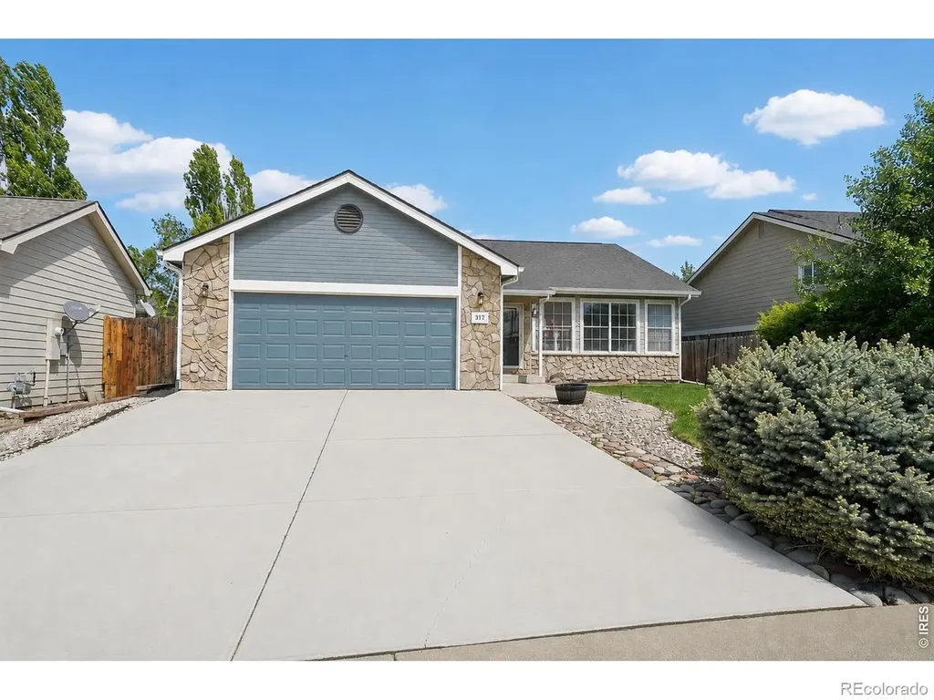 317 Boulder Lane Johnstown CO 80534