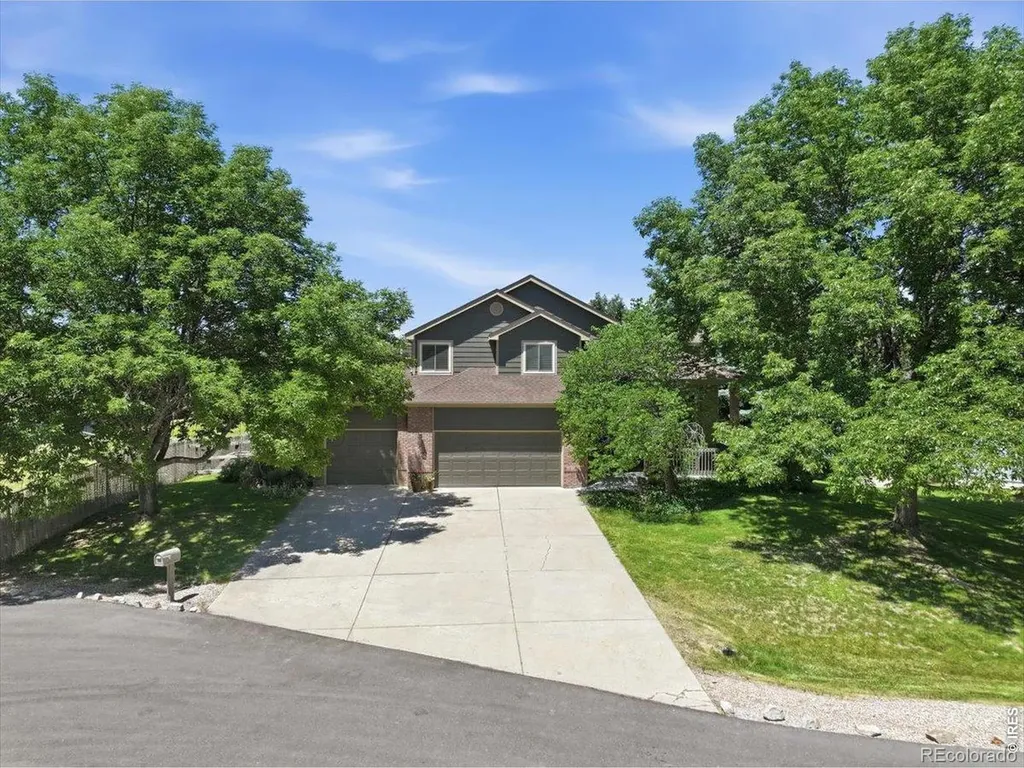 8007 Hillsboro Court S Fort Collins CO 80525