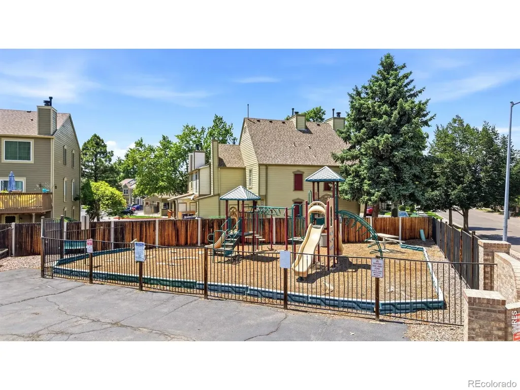 1885 S Quebec Way Denver CO 80231