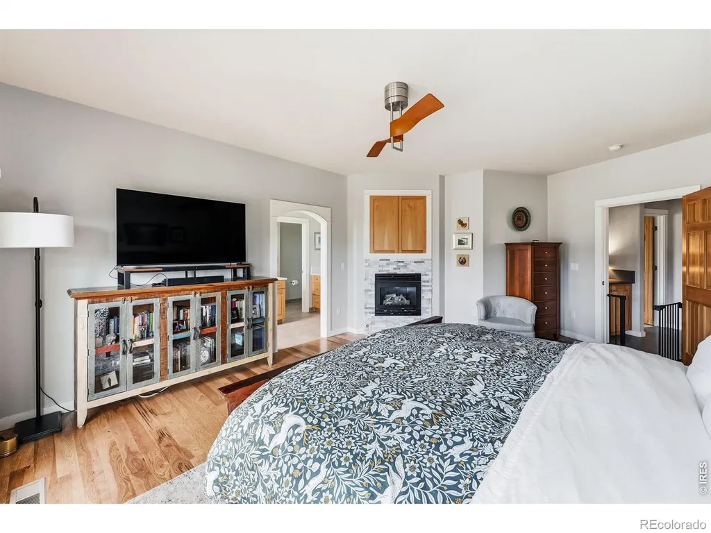 814 Mountain View Drive Lyons CO 80540