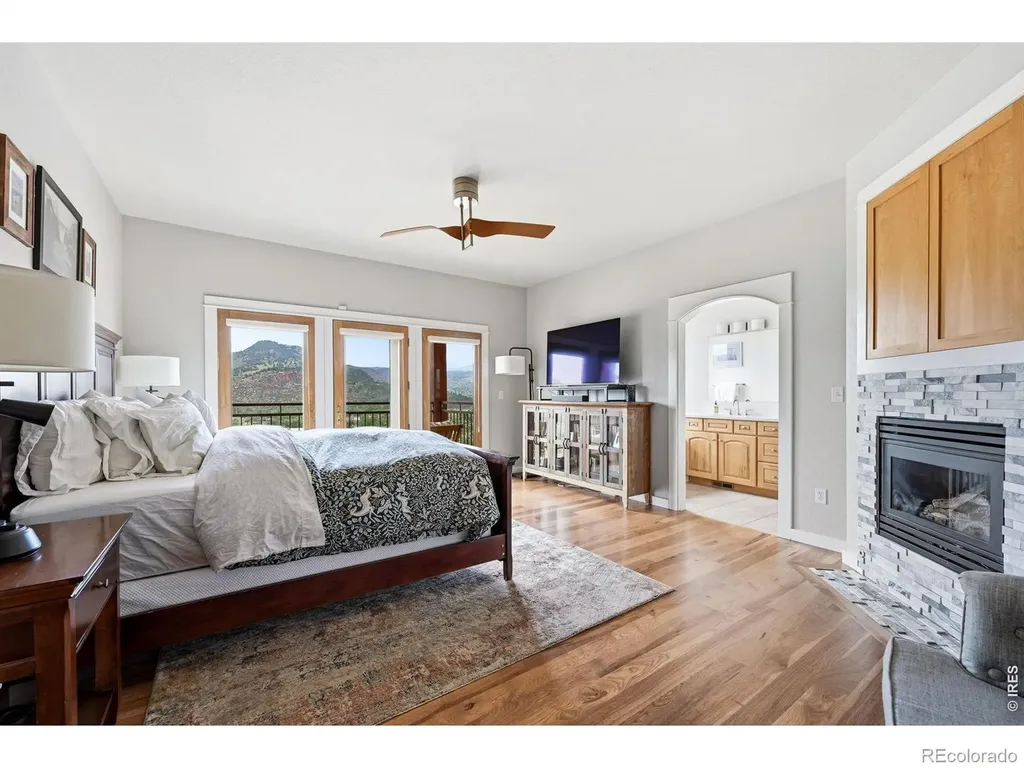 814 Mountain View Drive Lyons CO 80540