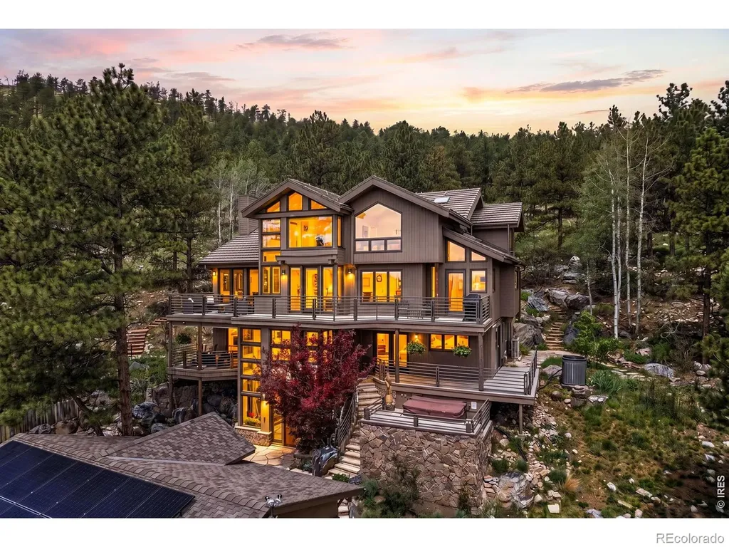 2881 N Lakeridge Trail Boulder CO 80302