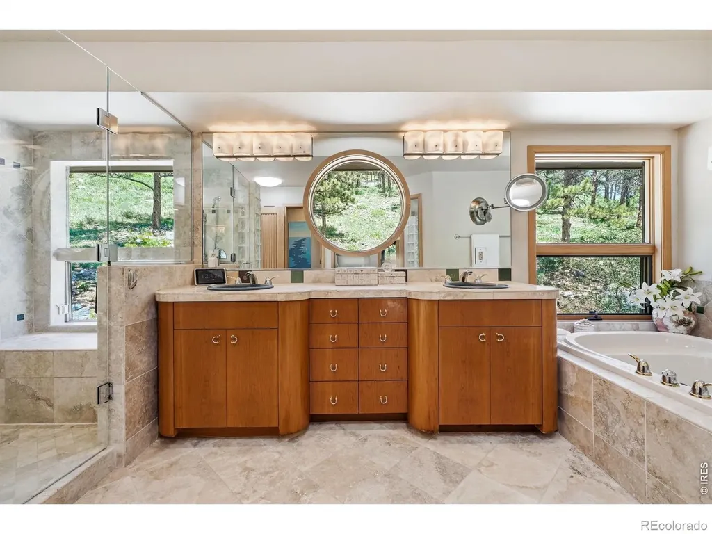 2881 N Lakeridge Trail Boulder CO 80302