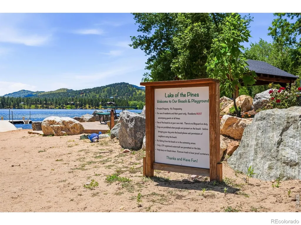 2881 N Lakeridge Trail Boulder CO 80302