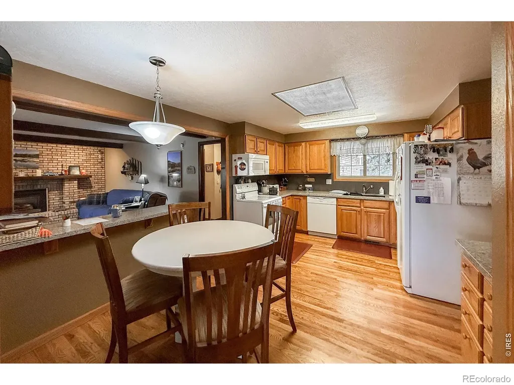 2806 Lake Park Way Longmont CO 80503