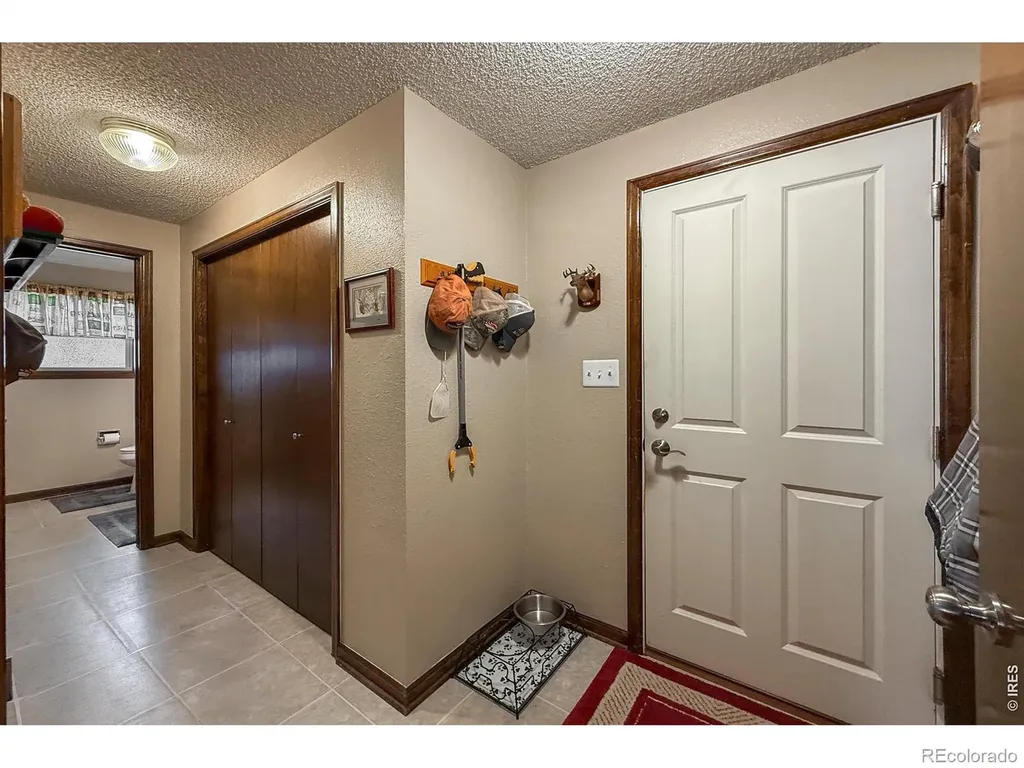 2806 Lake Park Way Longmont CO 80503
