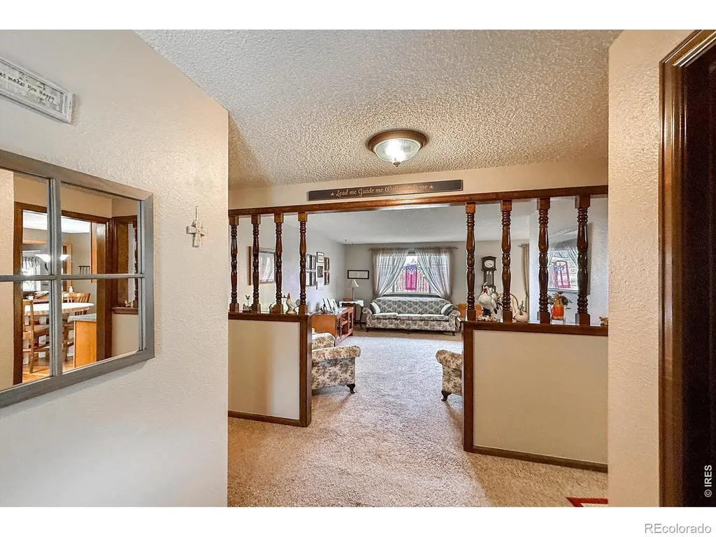 2806 Lake Park Way Longmont CO 80503