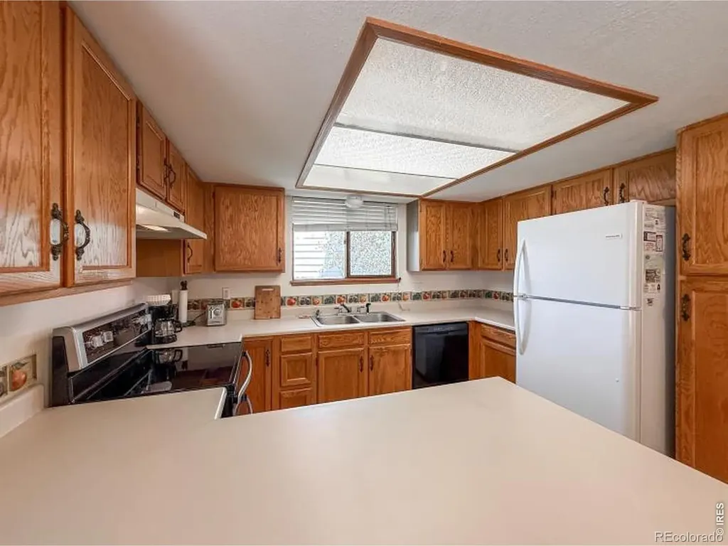 1617 24th Avenue Longmont CO 80501