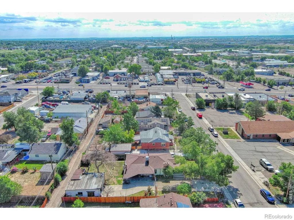 3077 W 65th Avenue Denver CO 80221