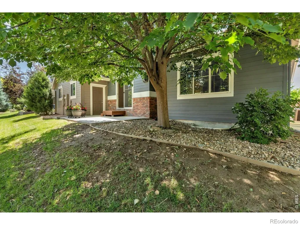 1167 Village Circle Erie CO 80516
