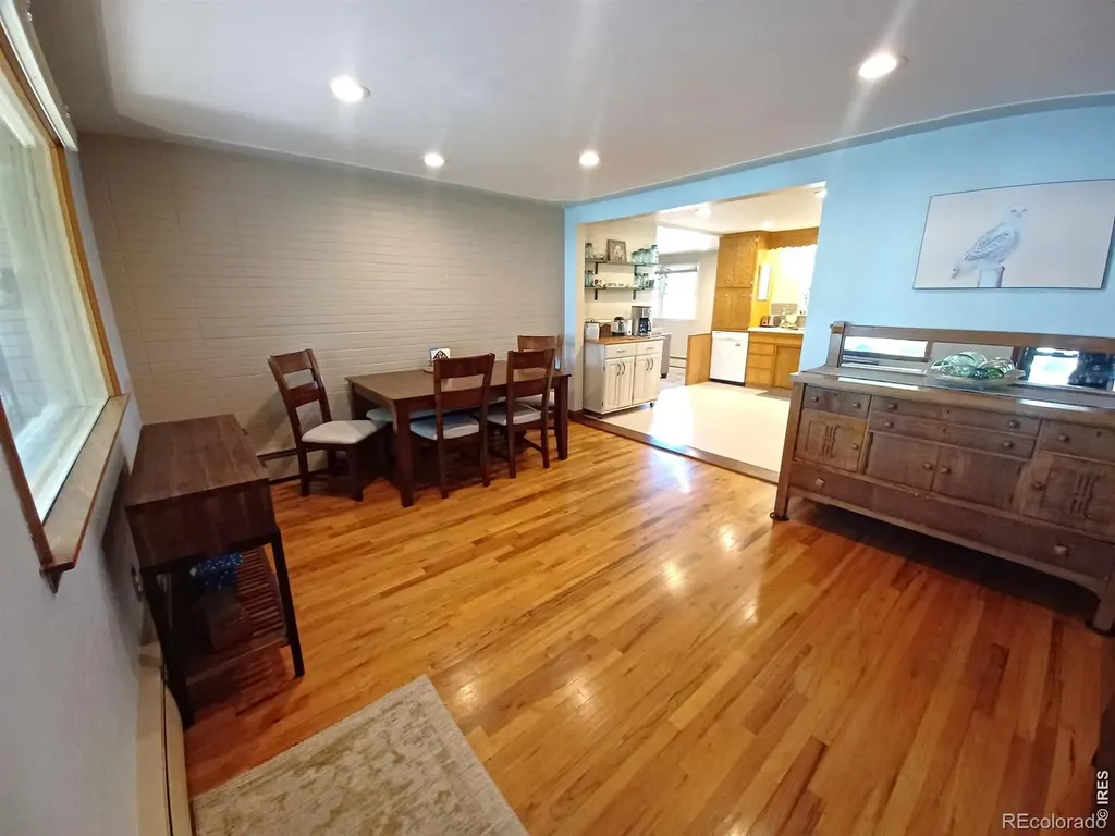 1024 Collyer Street Longmont CO 80501