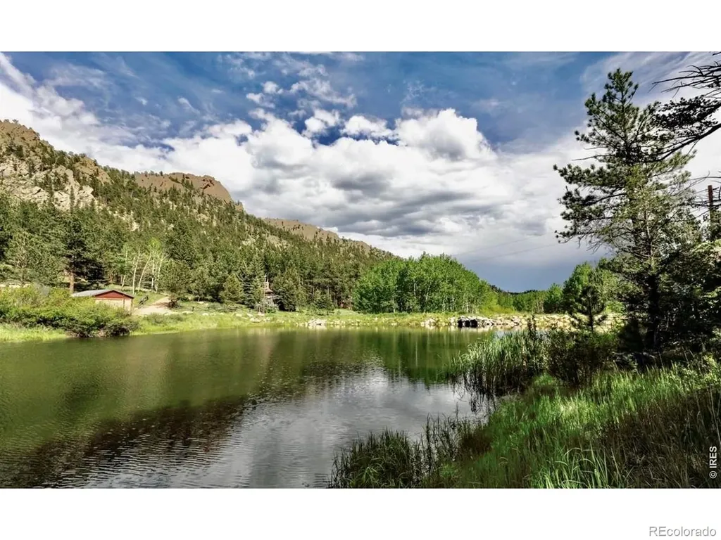 71 Cedar Drive Lyons CO 80540