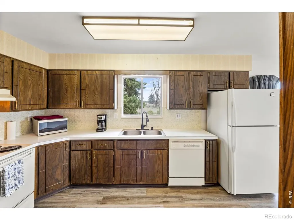 50618 County Road 37 Nunn CO 80648