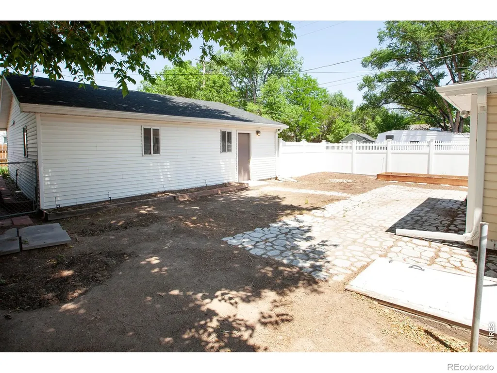 204 Park Street Sterling CO 80751