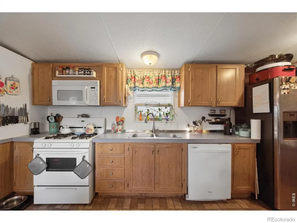 9048 Orleans Street Denver CO 80260