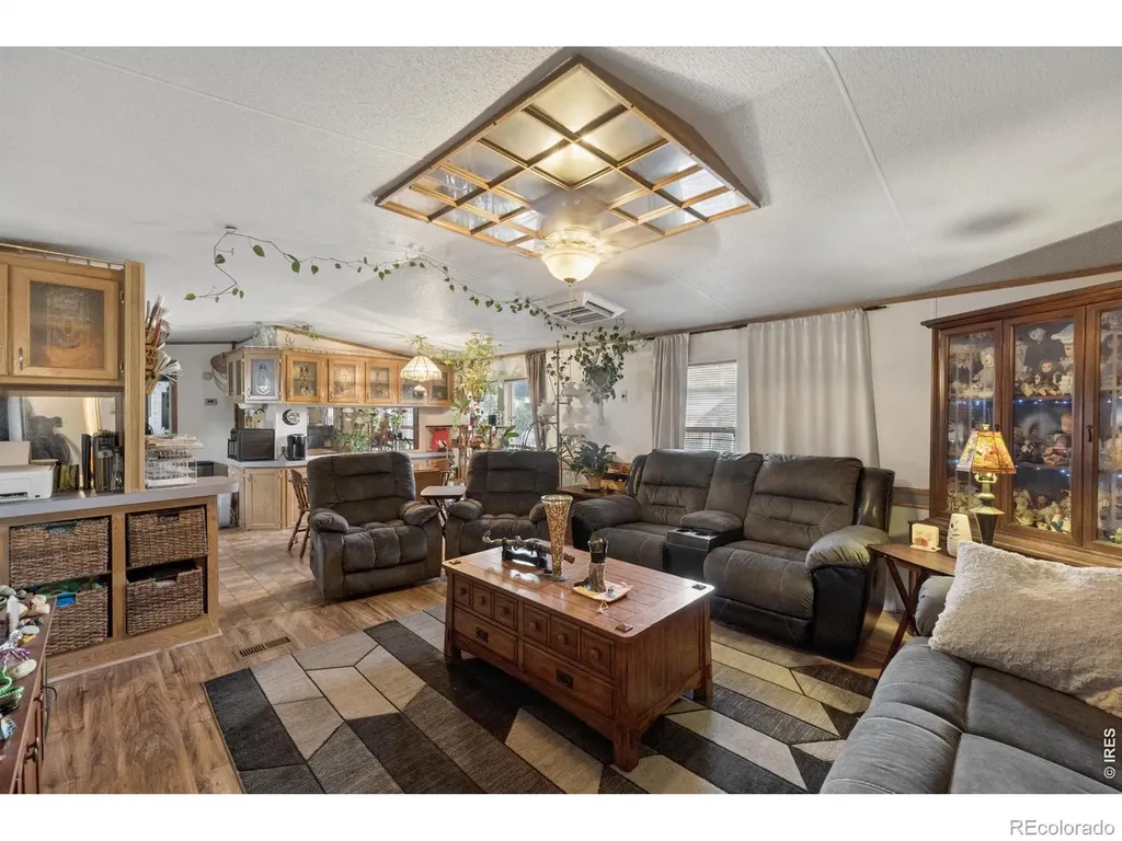 9048 Orleans Street Denver CO 80260