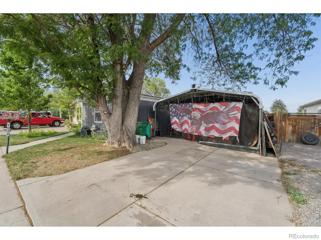 9048 Orleans Street Denver CO 80260
