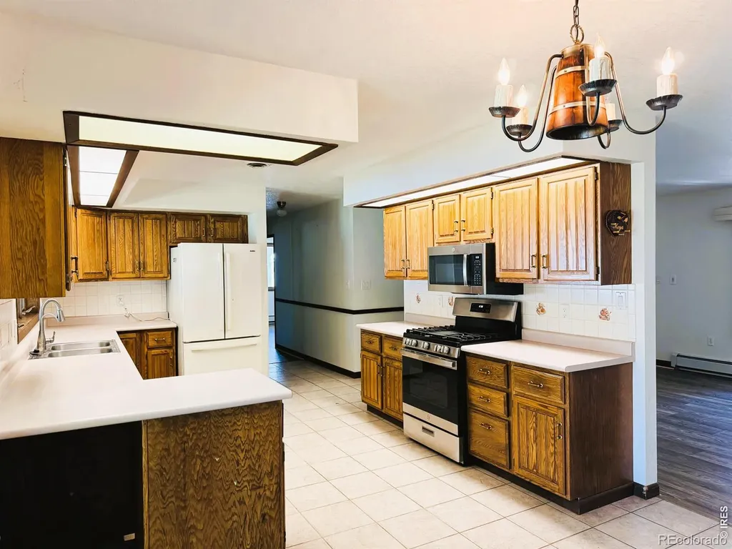 1331 Evans Street Sterling CO 80751