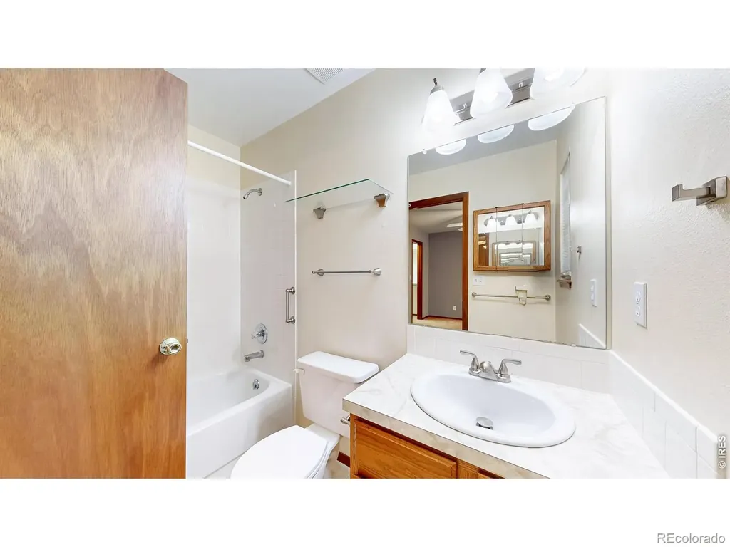 384 Pin Oak Drive Loveland CO 80538