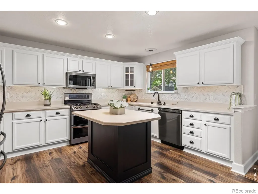 6411 Sparrow Avenue Firestone CO 80504