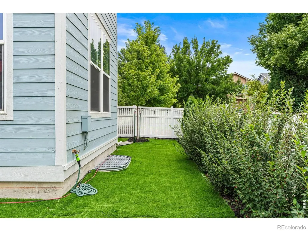 4012 Ravenna Place Longmont CO 80503