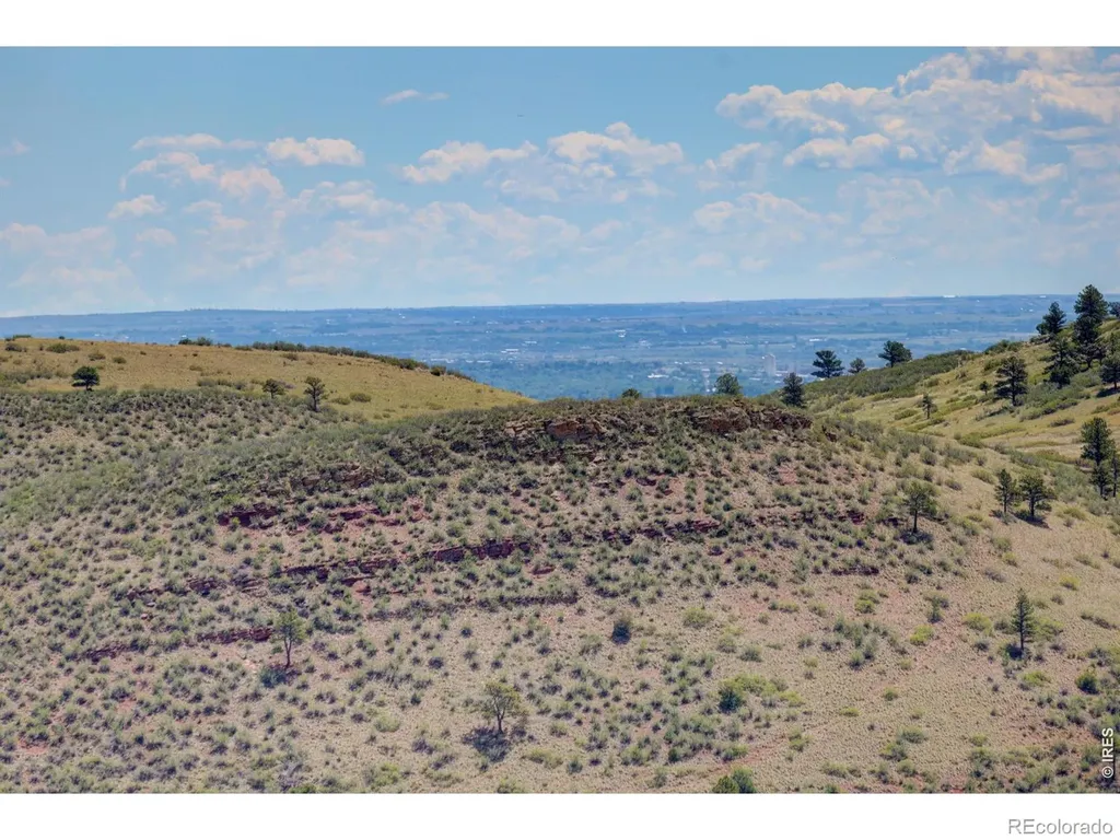 47 Pyrite Way Lyons CO 80540