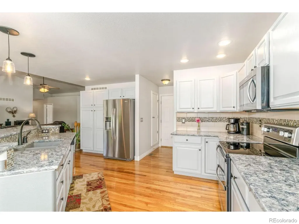 404 Cascade Court Johnstown CO 80534