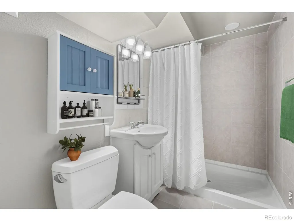 7715 Essex Place Boulder CO 80301