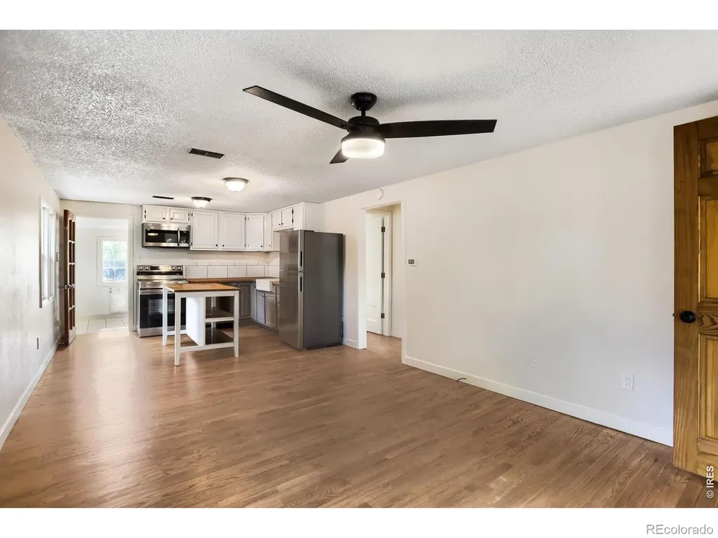 1041 Pratt Street Longmont CO 80501
