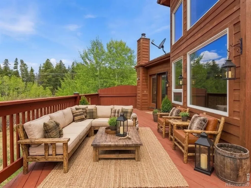 208 Howe Court Black Hawk CO 80422