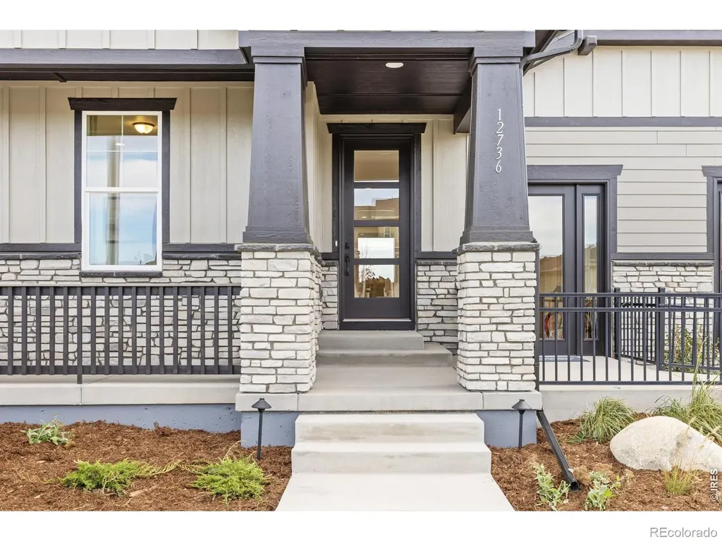 12736 Bend Court Longmont CO 80504