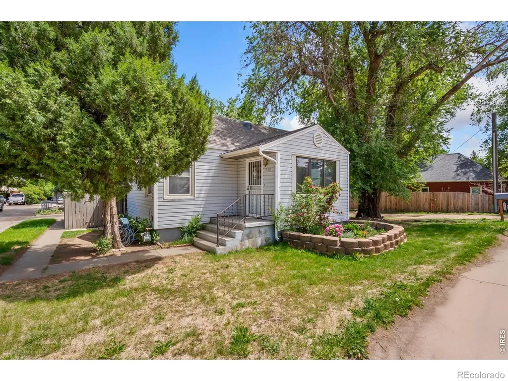 1230 Hover Street Longmont CO 80501